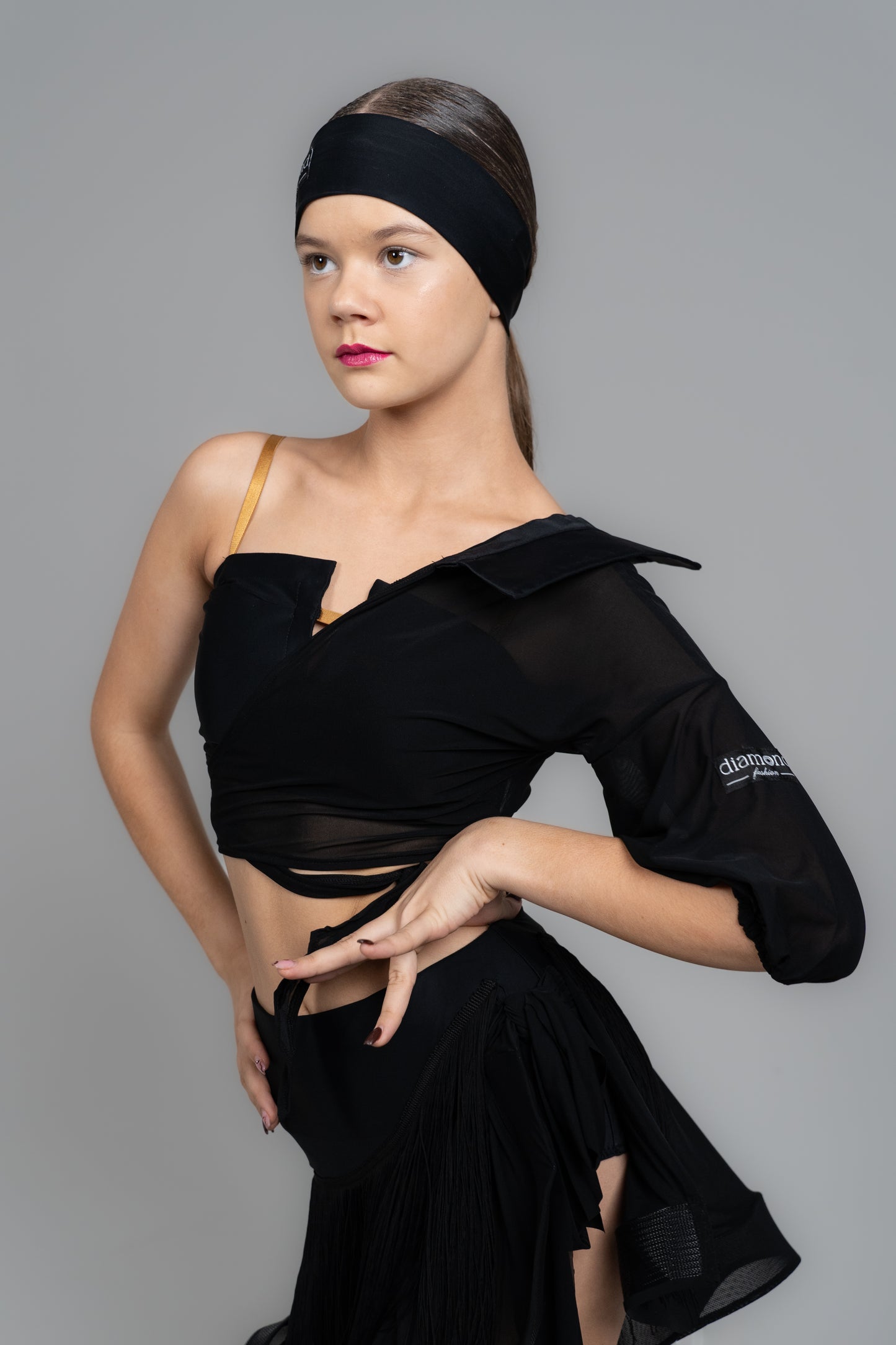 Off-Shoulder Top And Fringe Dance Skirt SET 3 in 1