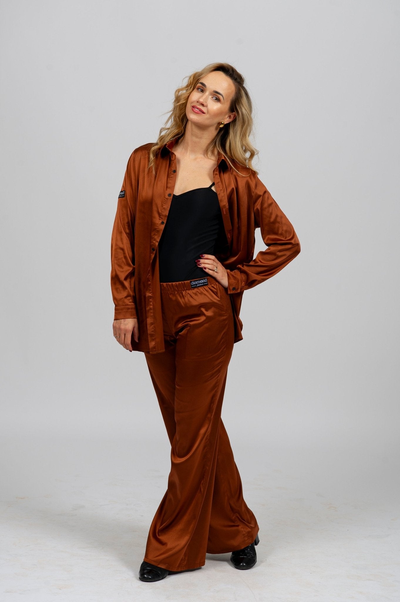Luxury Satin Dance Pants | 4 Colors – Brown, Black, White, Red 2201 sporta deju apģērbs – Skirt | Diamond Fashion SIA