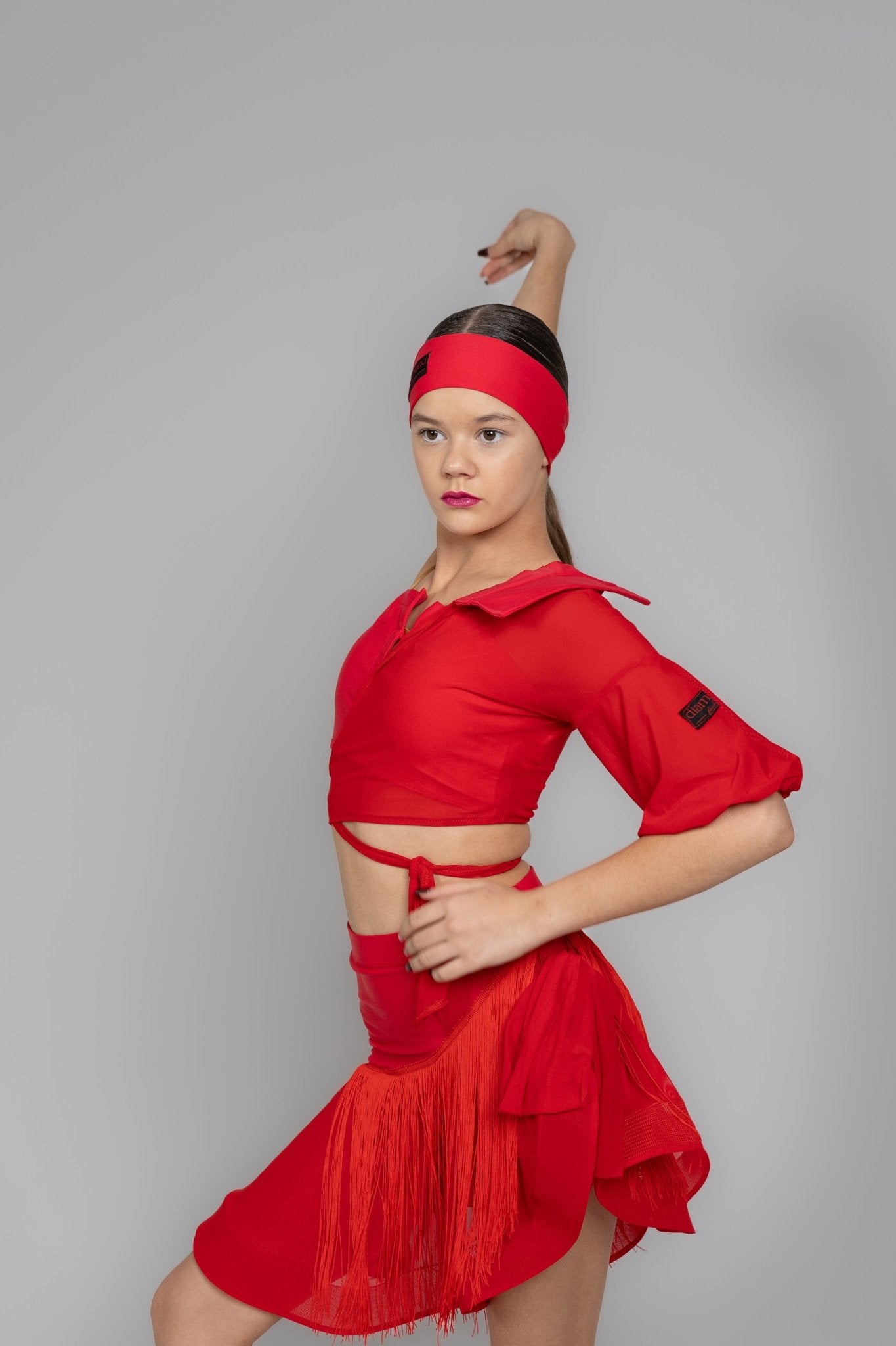 Off - Õlatopp ja Fringe Dance Seelik KOMPLEKT 3 in 1 (005) sporta deju apģērbs – kostüüm | Diamond Fashion SIA