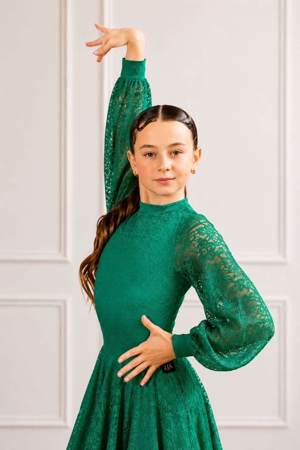 Premium Juvenile Ballroom & Latin Lace Competition Set | Green | Diamond Fashion sporta deju apģērbs – competition SETs | Diamond Fashion SIA