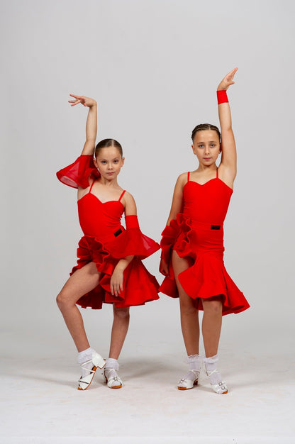 Seelik Latin Dance Dynamic Elegance in Motion 220 sporta deju apģērbs – Seelik | Diamond Fashion SIA